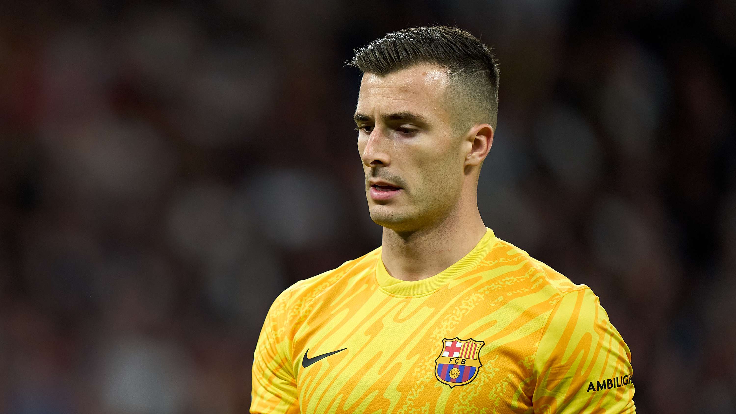 让卡梅隆获 让卡梅隆获